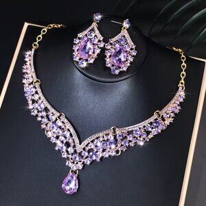 #604 Luxurious Bling Jewelry Set for Women - Vintage-Inspired Teardrop Necklace